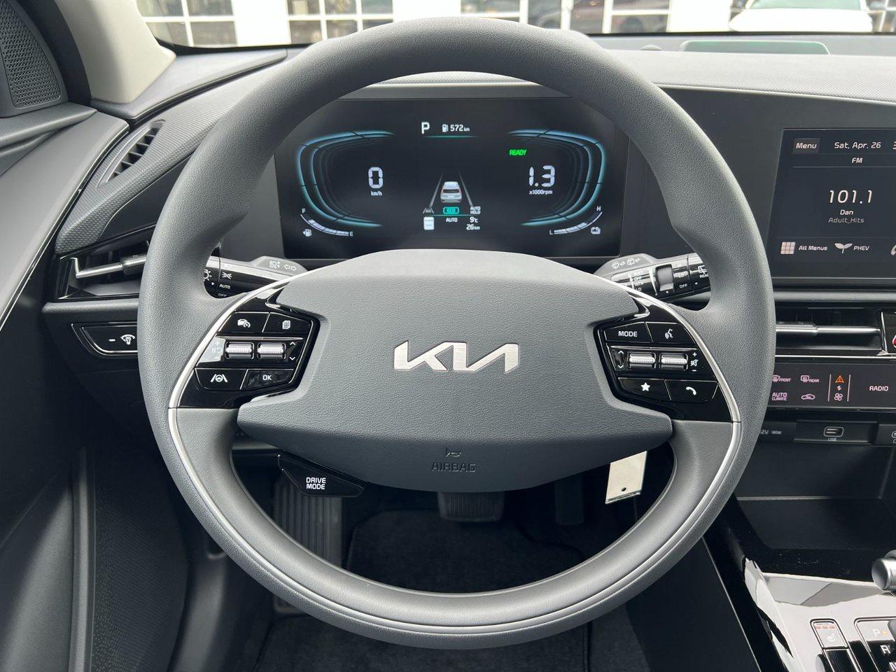 2025 Kia Niro PHEV LX Photo