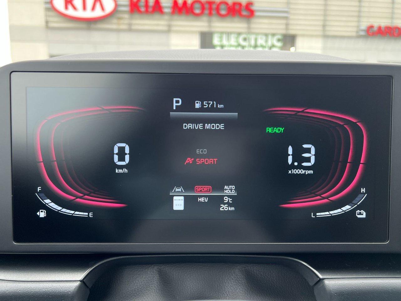 2025 Kia Niro PHEV LX Photo