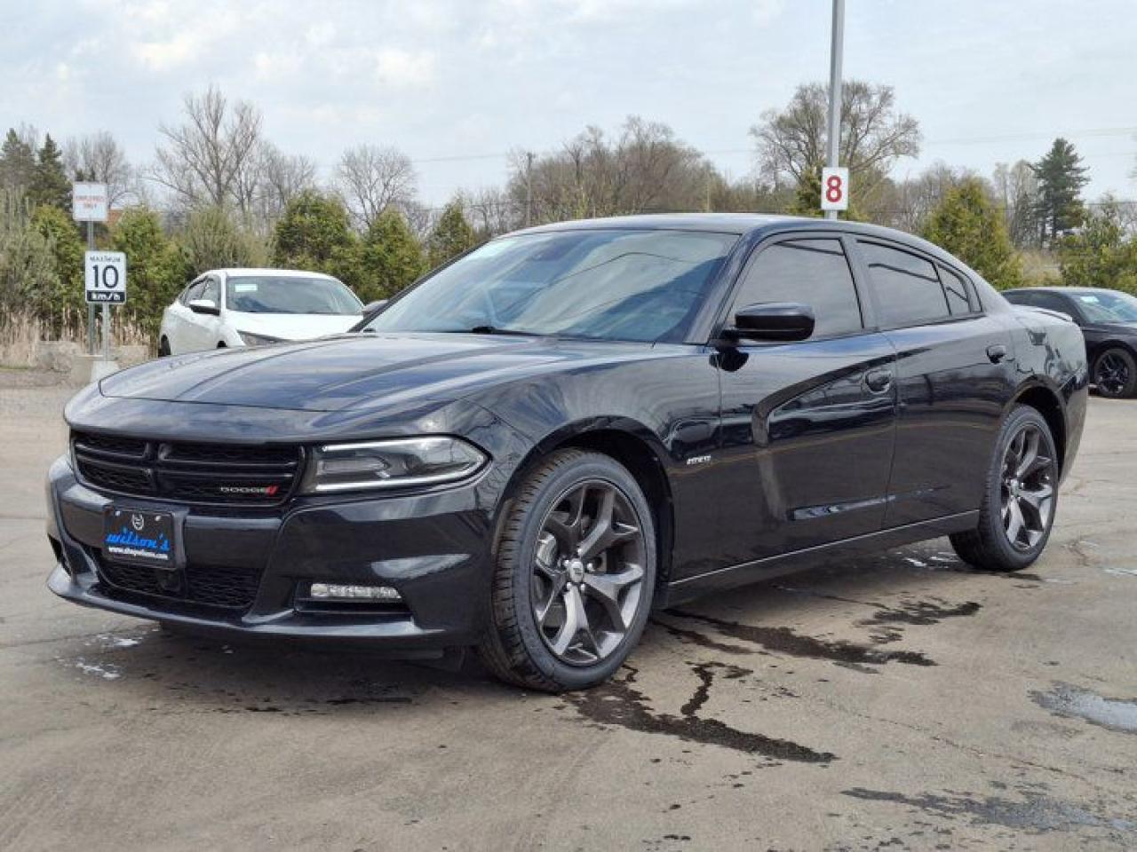 Used 2017 Dodge Charger R/T | Leather | Sunroof | Heated Steering + Seats | Nav | Adaptive Cruise | BeatsAudio | and More ! for sale in Guelph, ON