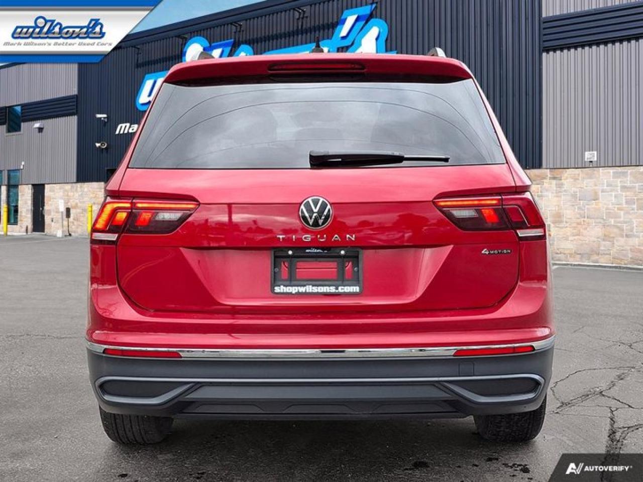 2024 Volkswagen Tiguan Comfortline AWD | Leather | Panoramic Sunroof | Adaptive Cruise | Power Liftgate | Heated Seats | Photo3