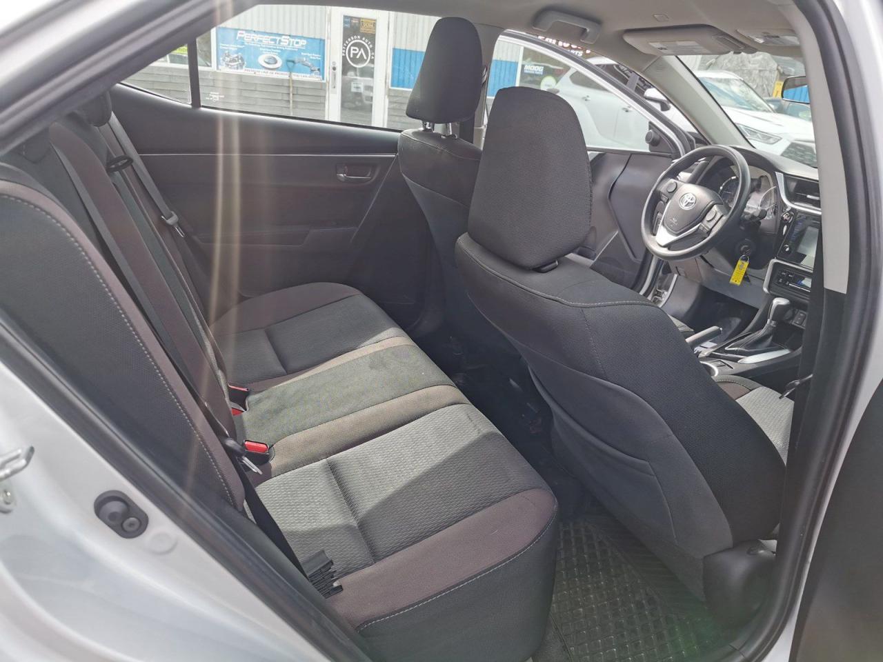 2019 Toyota Corolla L 1.8L - Photo #17