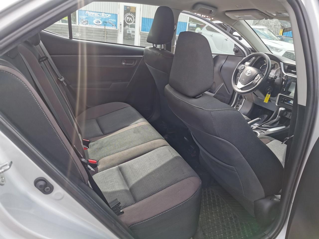 2019 Toyota Corolla L 1.8L - Photo #17