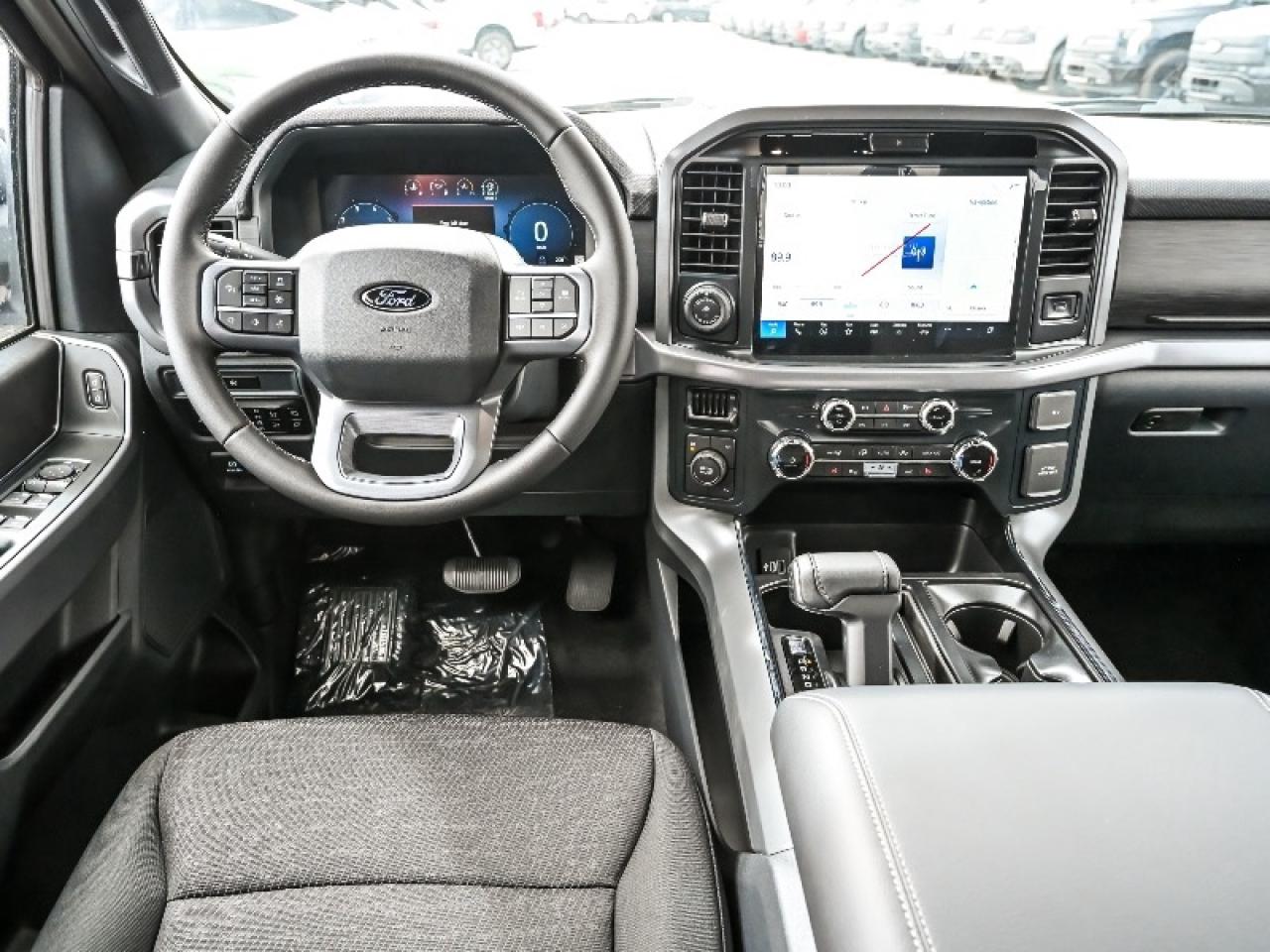 2025 Ford F-150 XLT Photo