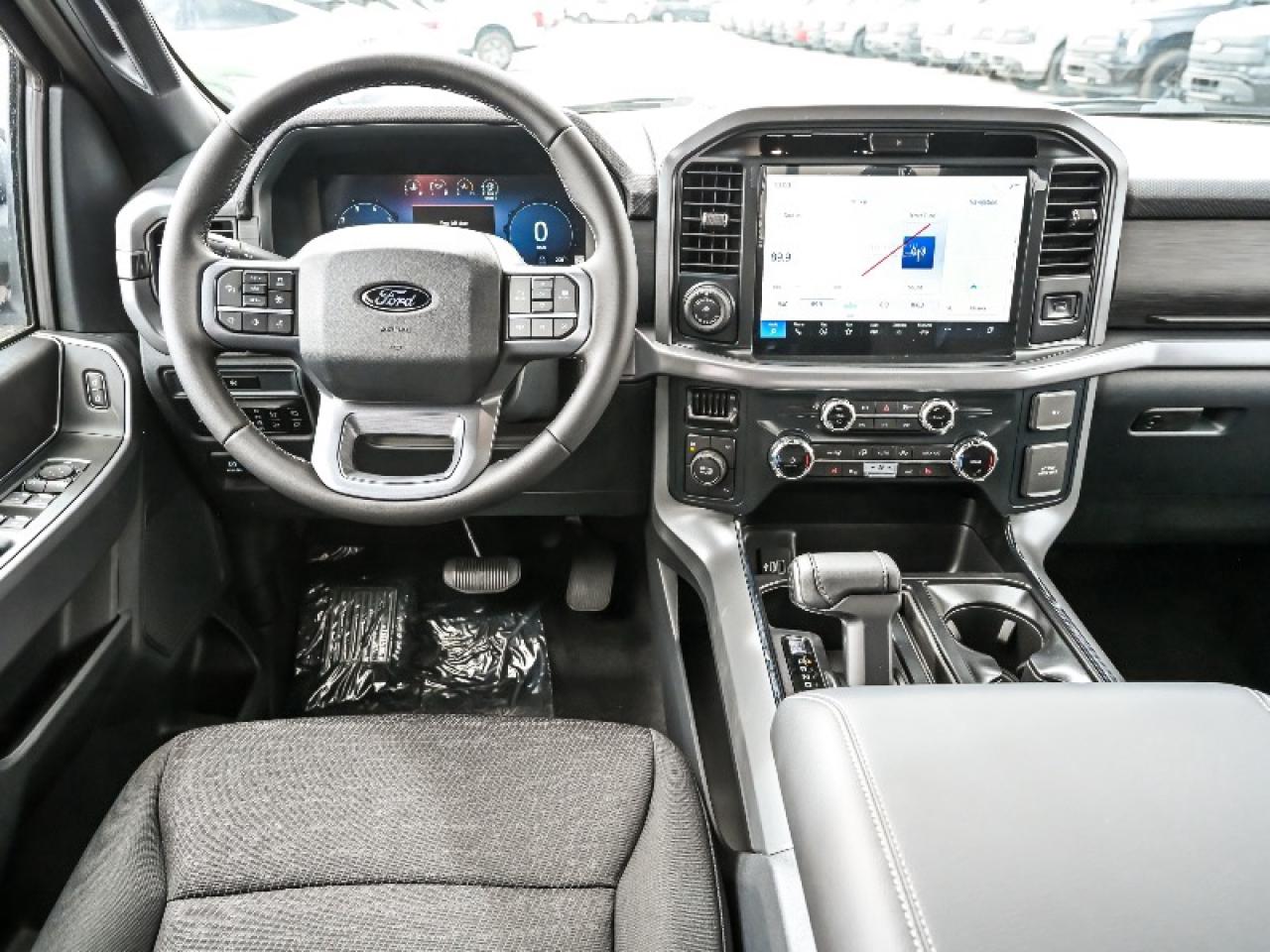 2025 Ford F-150 XLT Photo