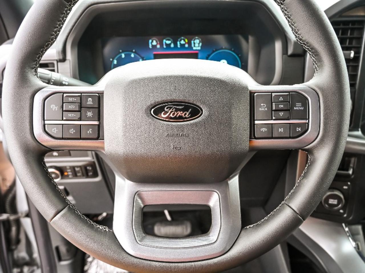 2025 Ford F-150 XLT Photo