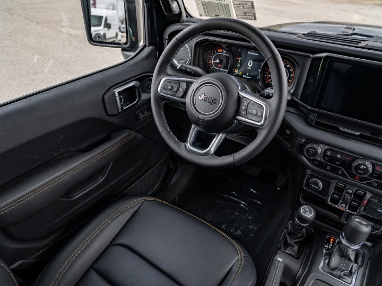 2025 Jeep Wrangler Sahara Photo