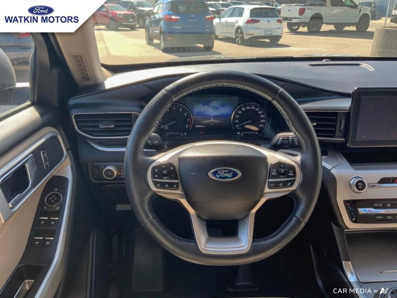 2022 Ford Explorer XLT Photo16