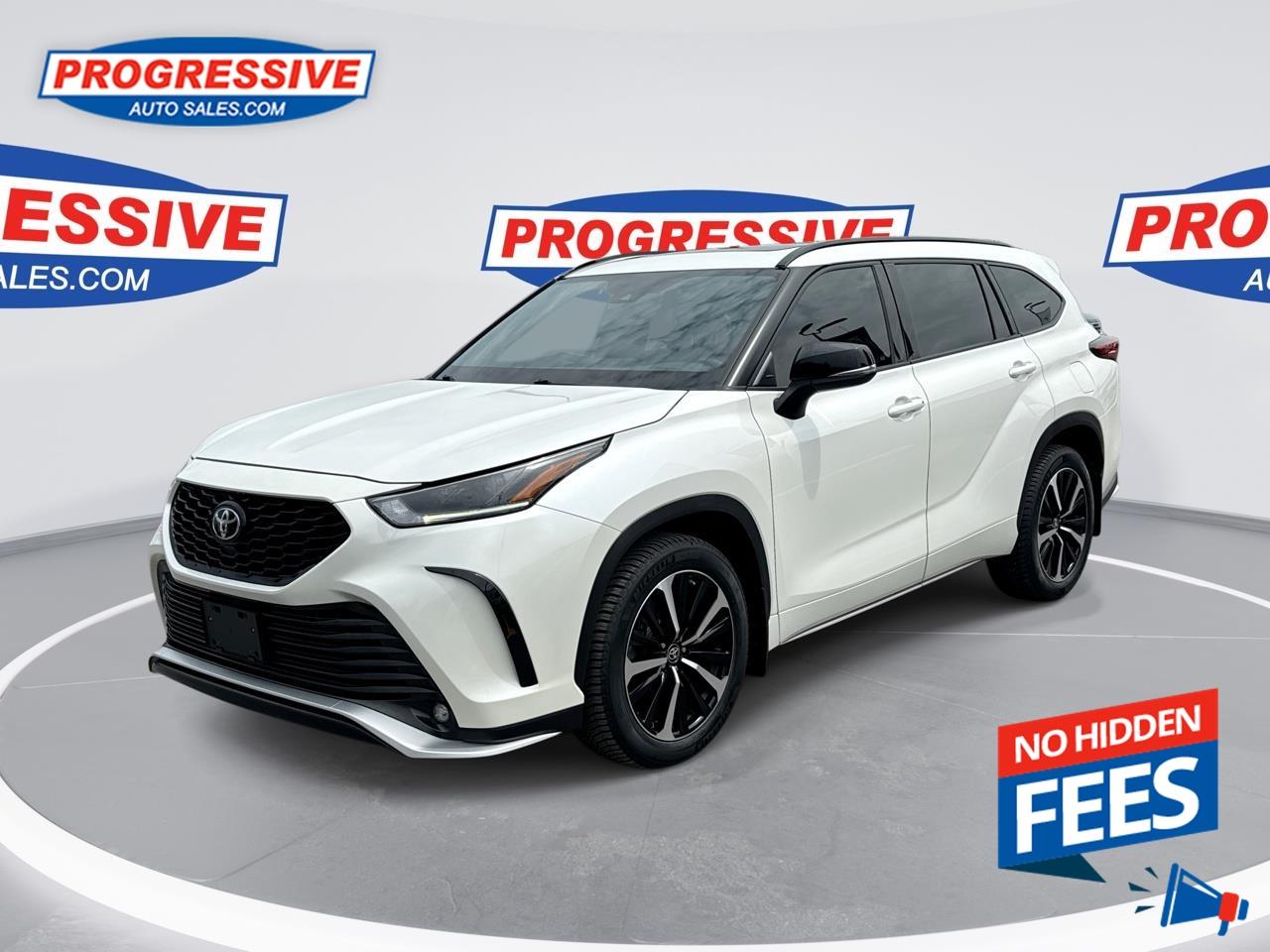 Used 2021 Toyota Highlander XSE - Sunroof -  Power Liftgate for sale in Sarnia, ON