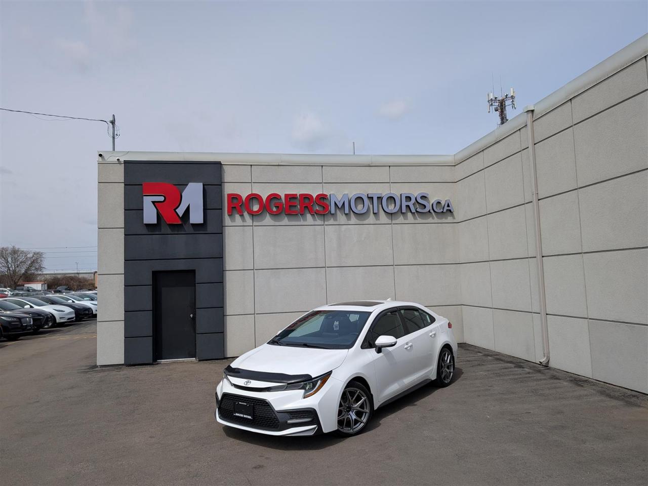 Used 2022 Toyota Corolla SE - SUNROOF - REVERSE CAM - TECH FEATURES for sale in Oakville, ON