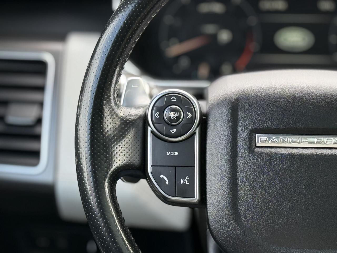 2016 Land Rover Range Rover Sport HST SUPERCHARGED | MERIDIAN | PANO | - Photo #21