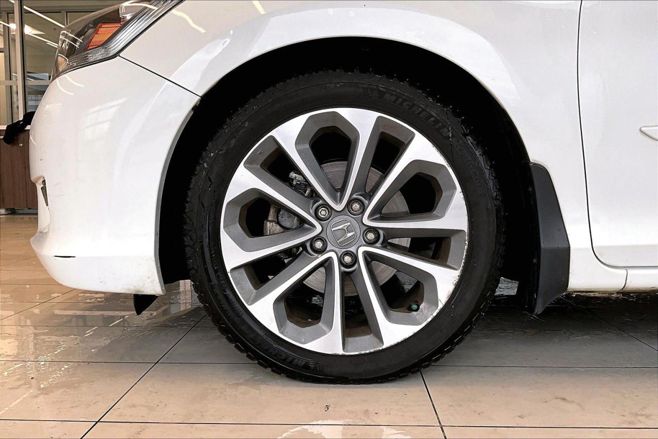 Used 2013 Honda Accord Sedan L4 LX CVT for sale in Burnaby, BC