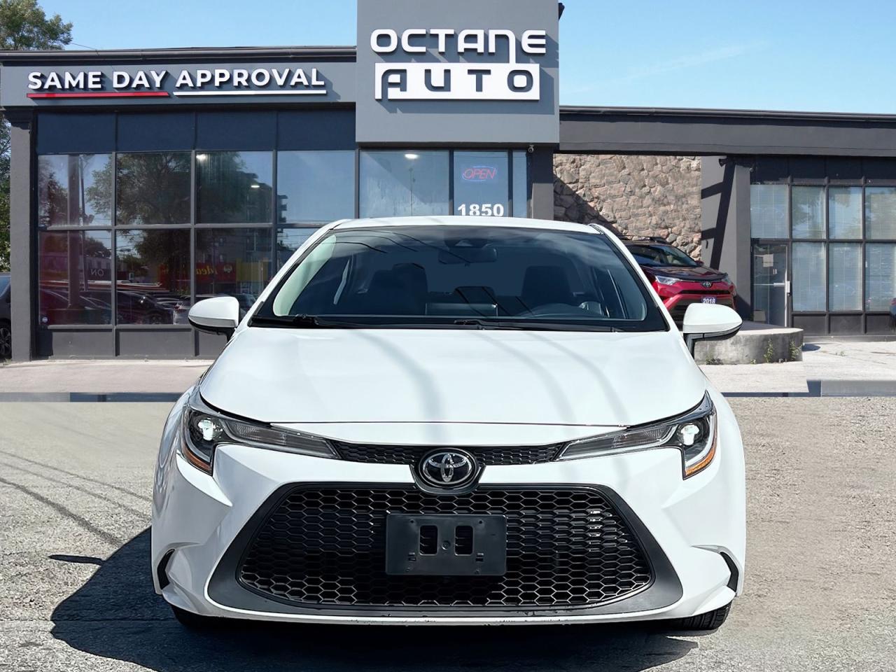 2021 Toyota Corolla LE - Photo #2