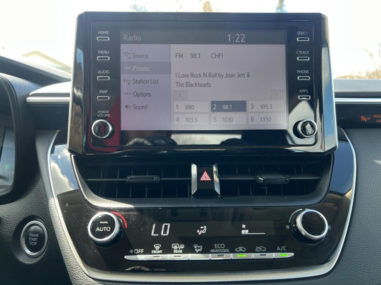 2021 Toyota Corolla LE - Photo #14