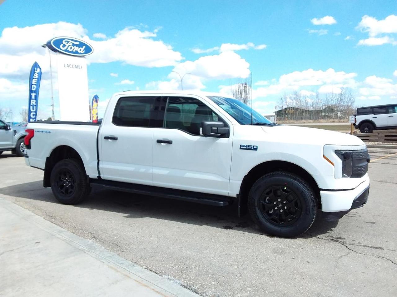 New 2025 Ford F-150 Lightning XLT for sale in Lacombe, AB