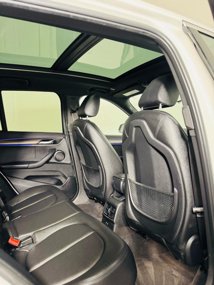 2021 BMW X1 xDrive28i - Photo #23