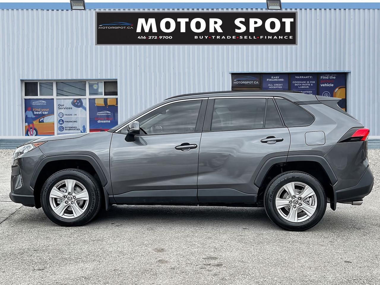 2021 Toyota RAV4 XLE - Photo #4