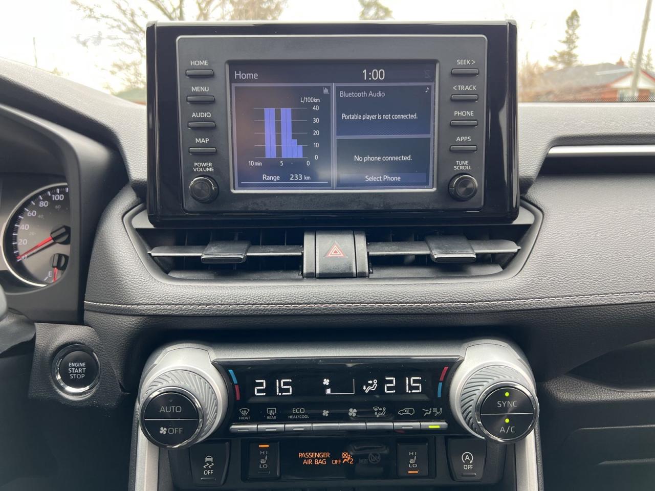 2021 Toyota RAV4 XLE - Photo #11