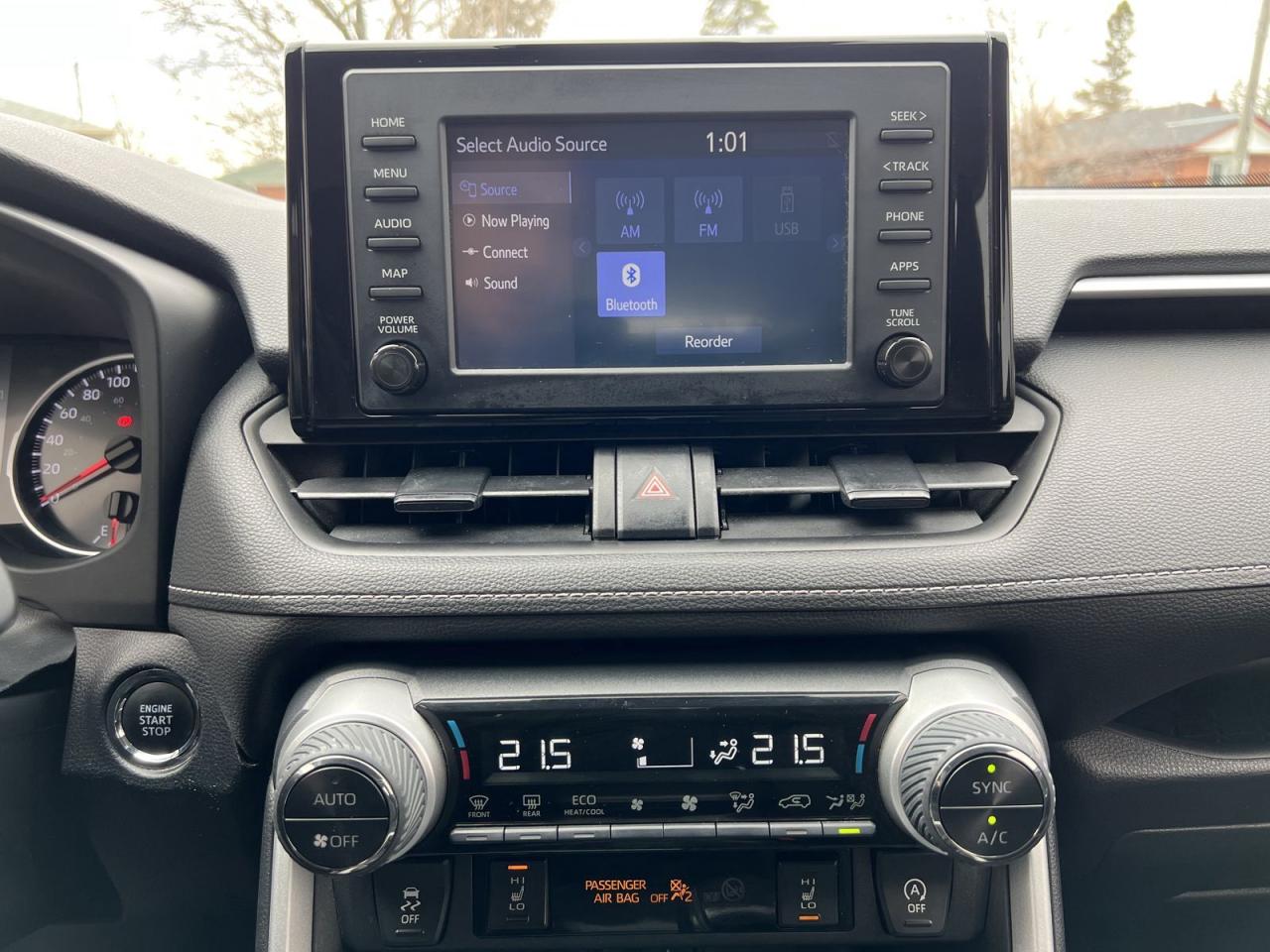 2021 Toyota RAV4 XLE - Photo #14
