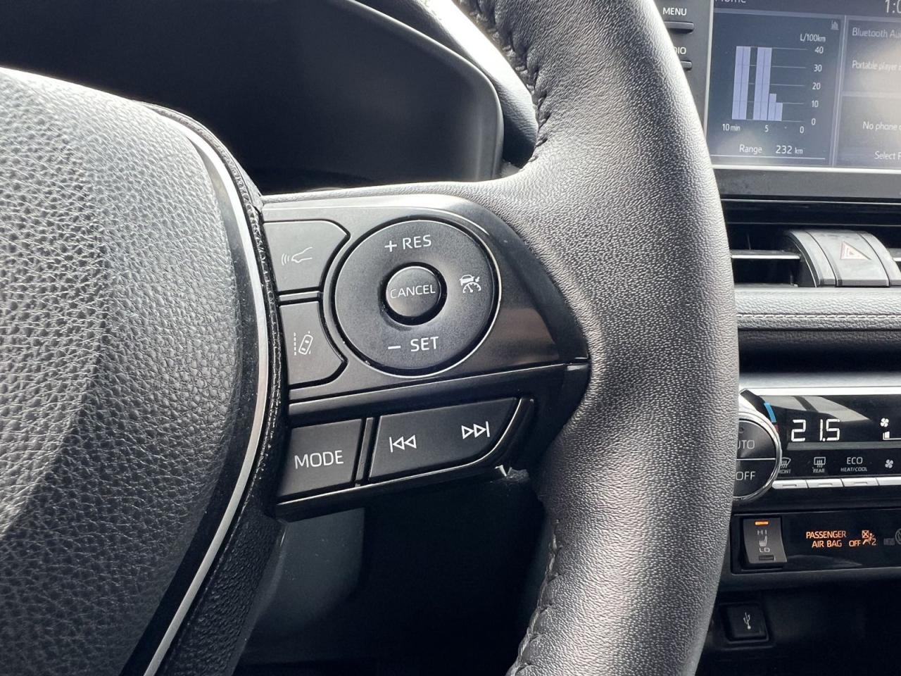 2021 Toyota RAV4 XLE - Photo #20
