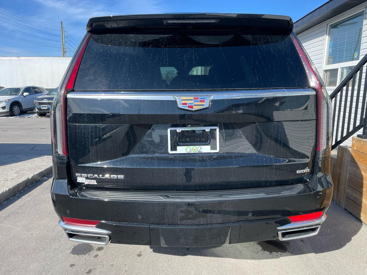 2023 Cadillac Escalade 4WD Premium Luxury - Photo #5