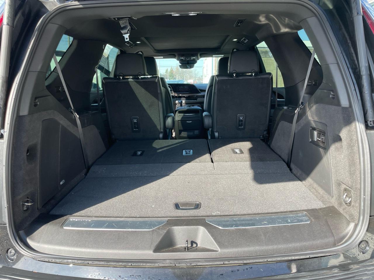 2023 Cadillac Escalade 4WD Premium Luxury - Photo #6