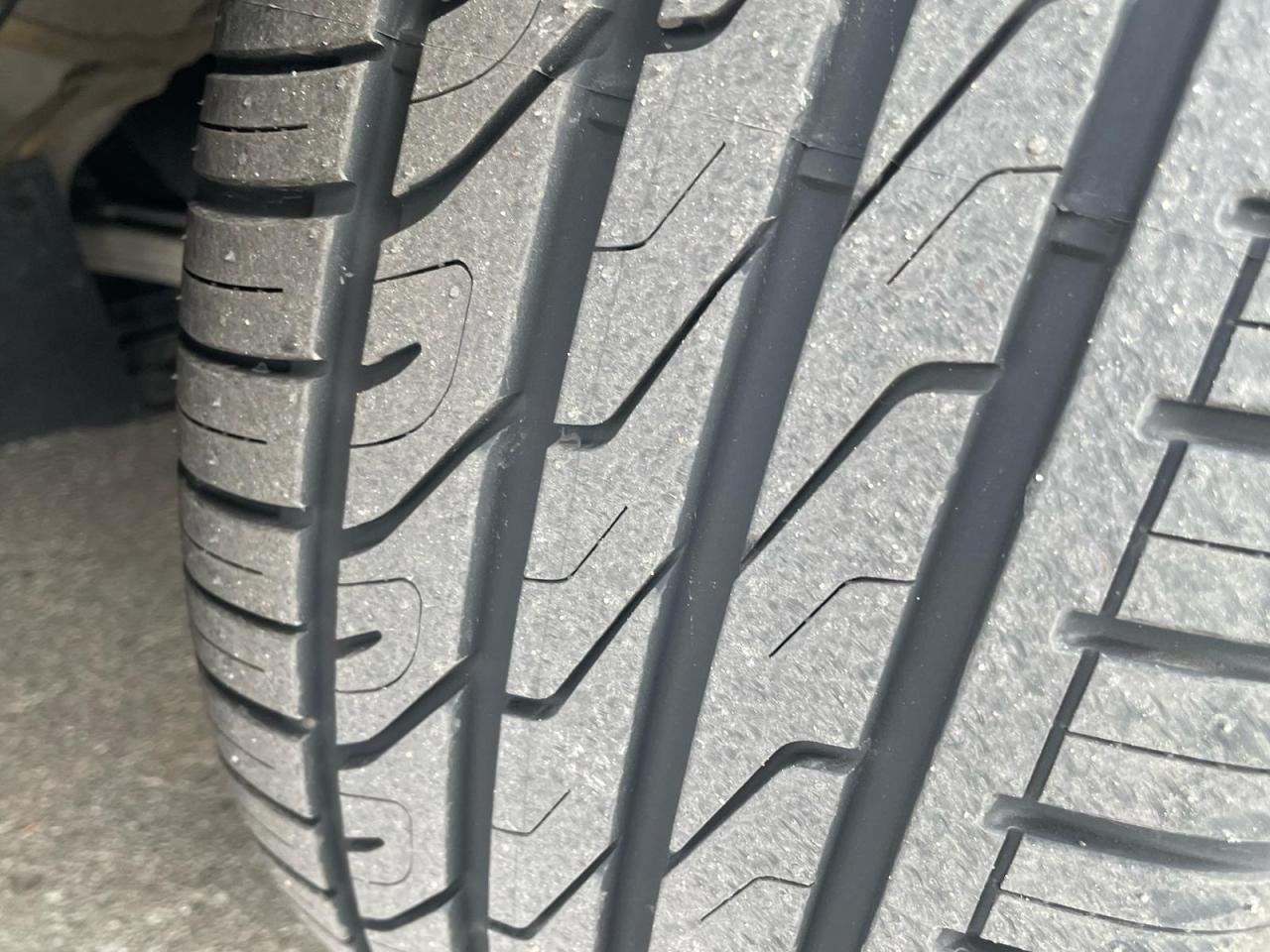 2020 Honda Accord Touring 2.0 Auto NAVIGATION LEATHER SUNROOF NO ACC Photo2