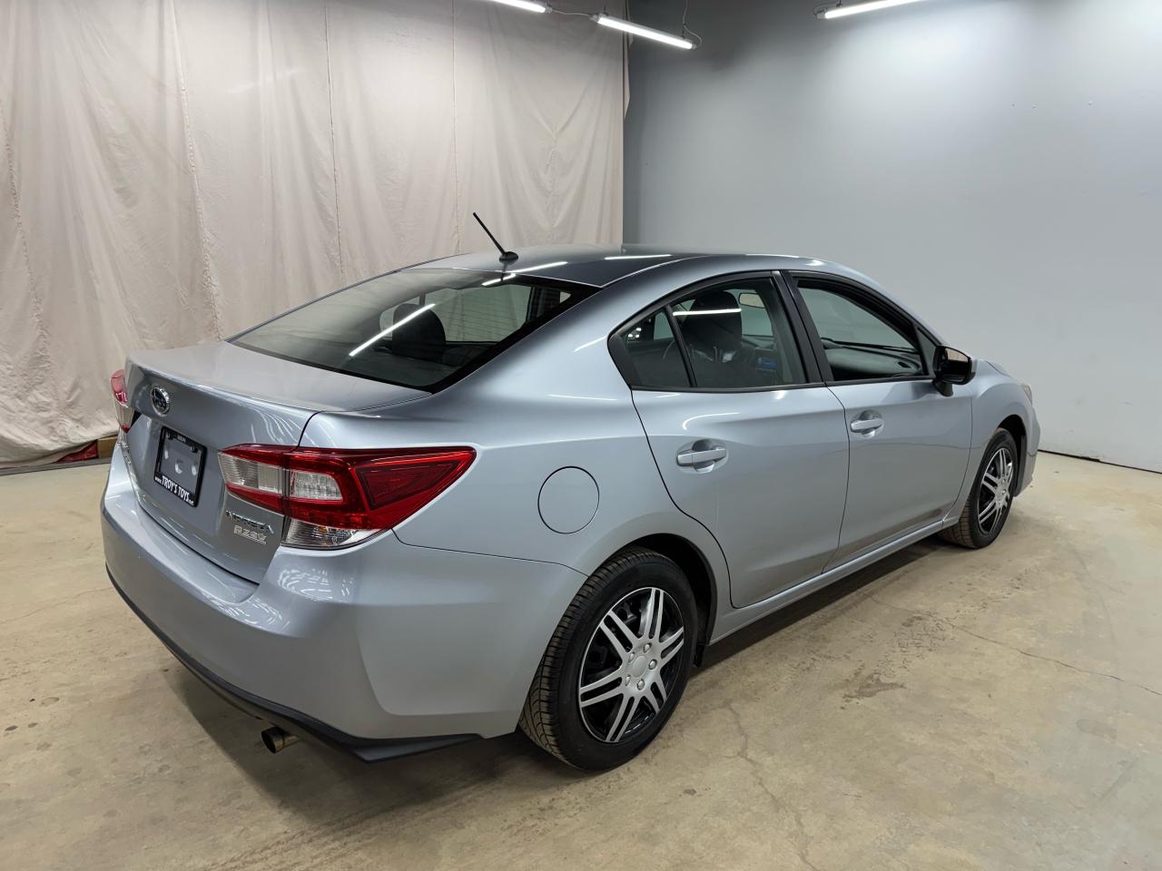 2017 Subaru Impreza CONVENIENCE Photo27
