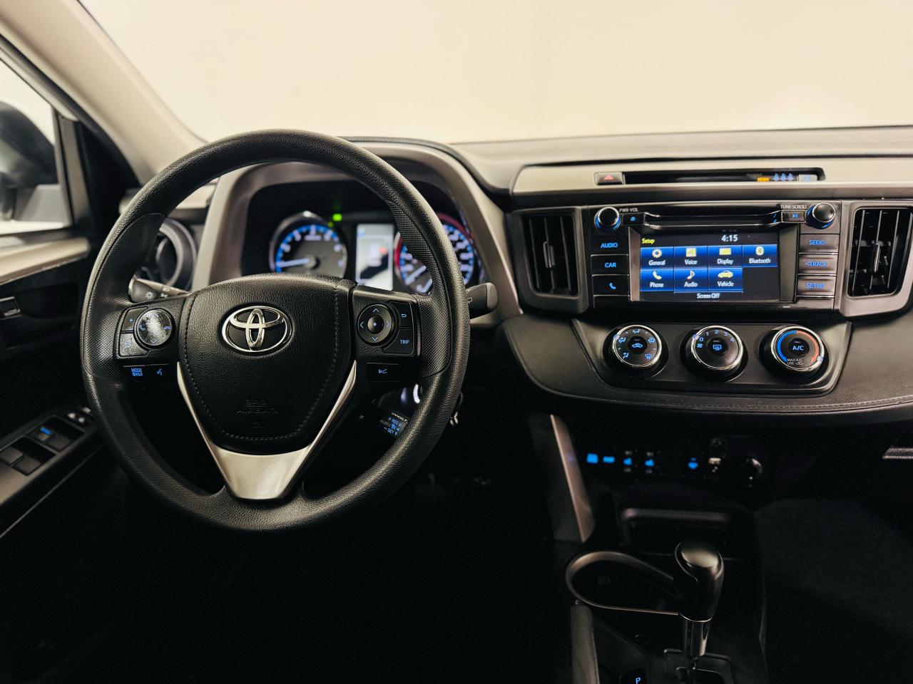 2018 Toyota RAV4 LE AWD - Photo #22