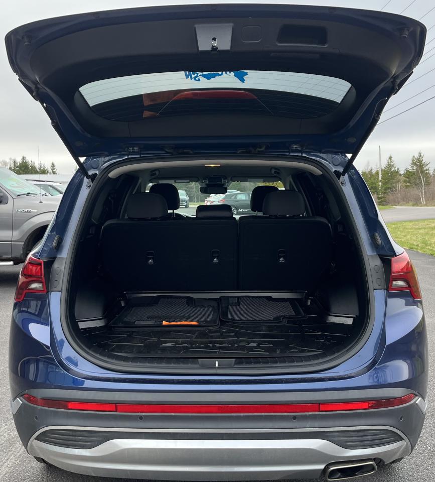 2023 Hyundai Santa Fe Preferred Photo