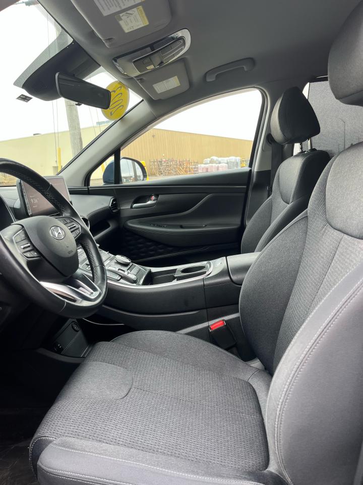 2023 Hyundai Santa Fe Preferred Photo