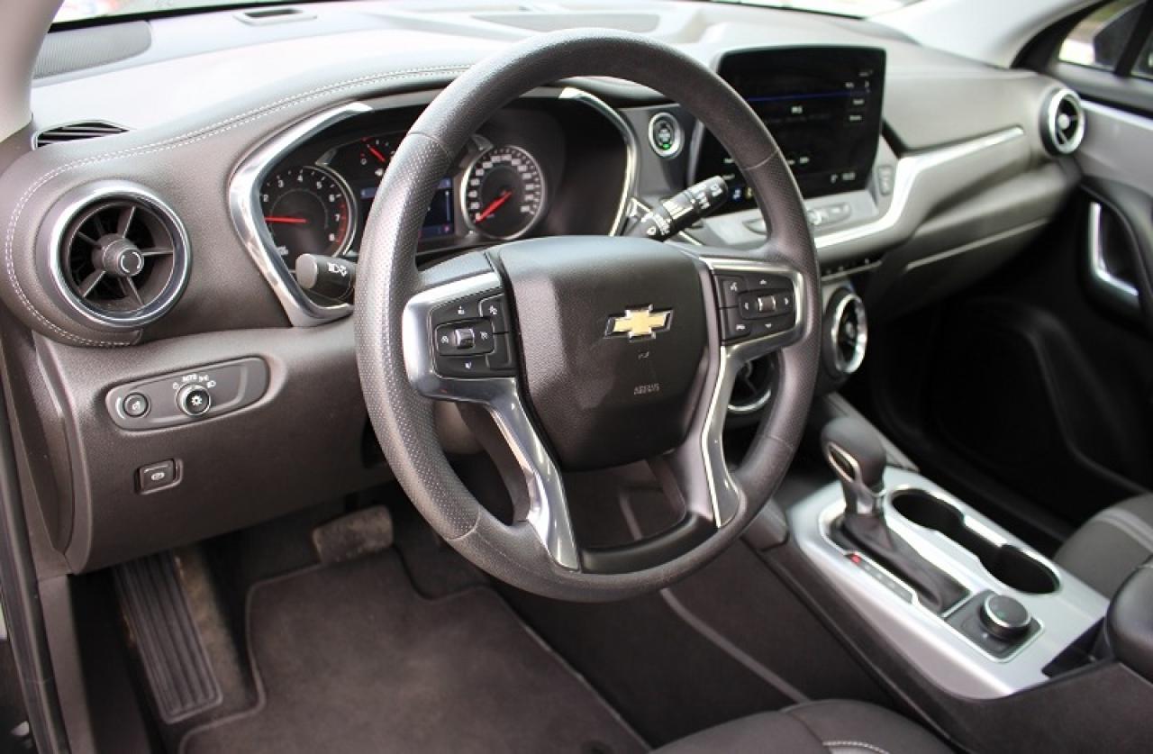 2023 Chevrolet Blazer AWD*Turbo*Heated Seats*CarPlay*OnStar*Rear Cam - Photo #9