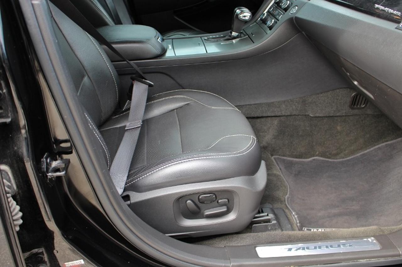 2012 Ford Taurus Limited*Super Low Ks*AWD*Heated Leather*Bluetooth - Photo #15