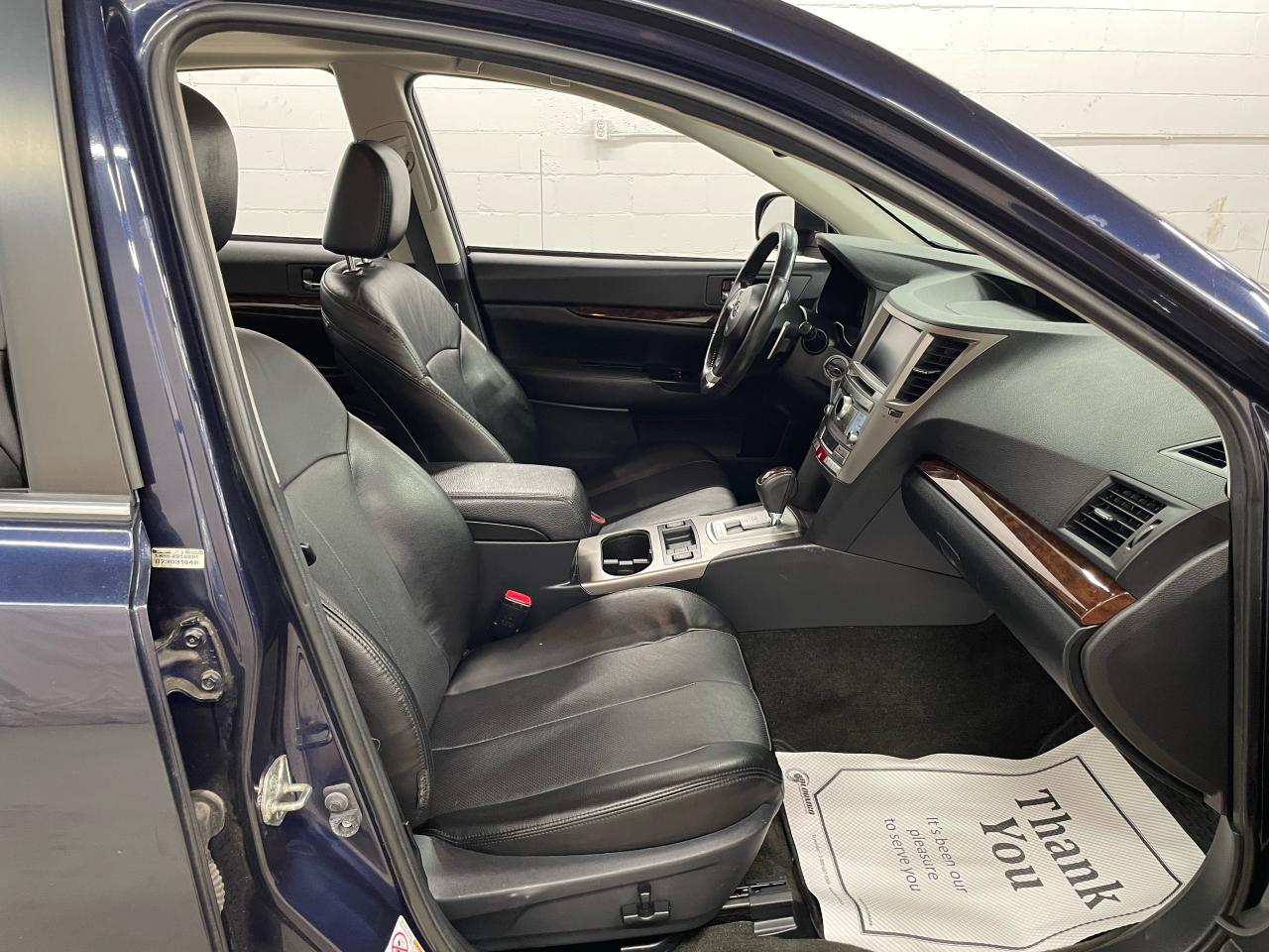 2014 Subaru Legacy 3.6R Limited Photo31