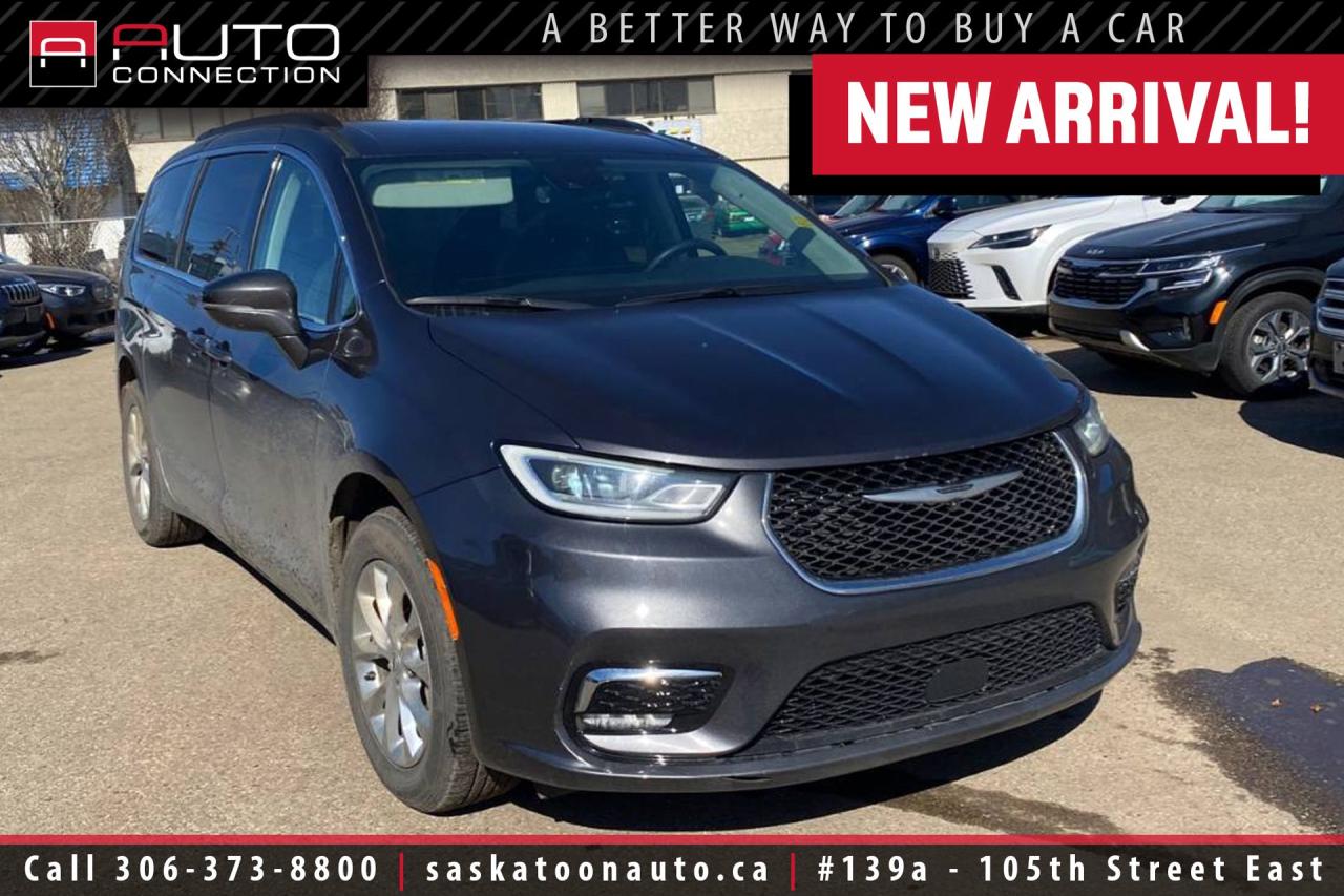 Used 2022 Chrysler Pacifica Touring-L - AWD - ACCIDENT FREE - ADAPTIVE CRUISE for sale in Saskatoon, SK