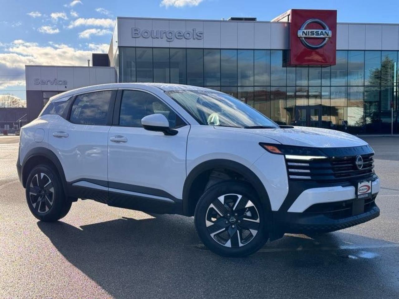 New 2025 Nissan Kicks SV AWD for sale in Midland, ON