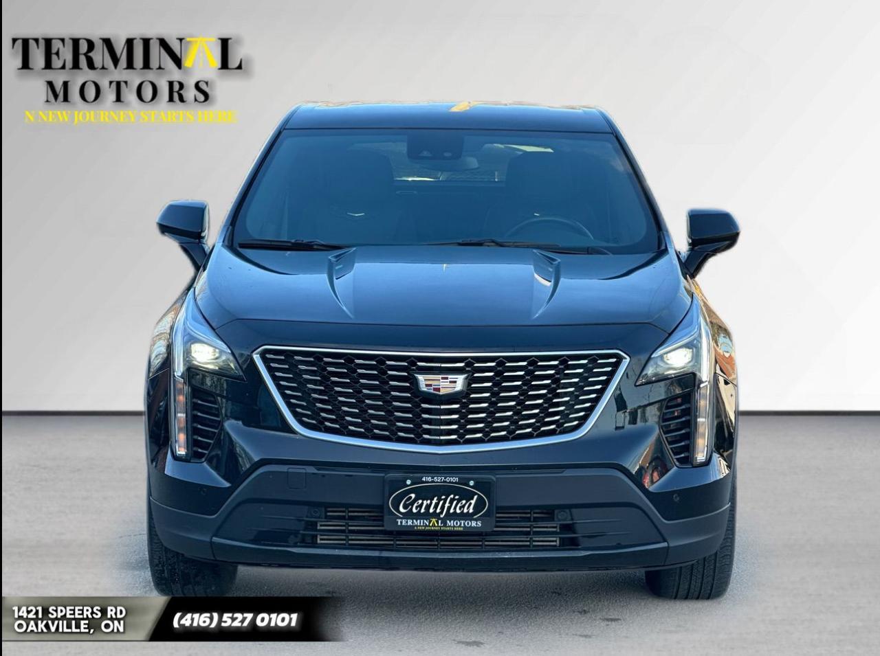 2023 Cadillac XT4 AWD Luxury - Photo #4