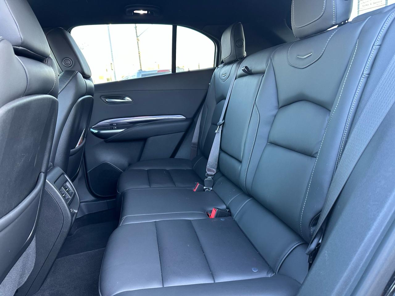 2023 Cadillac XT4 AWD Luxury - Photo #20