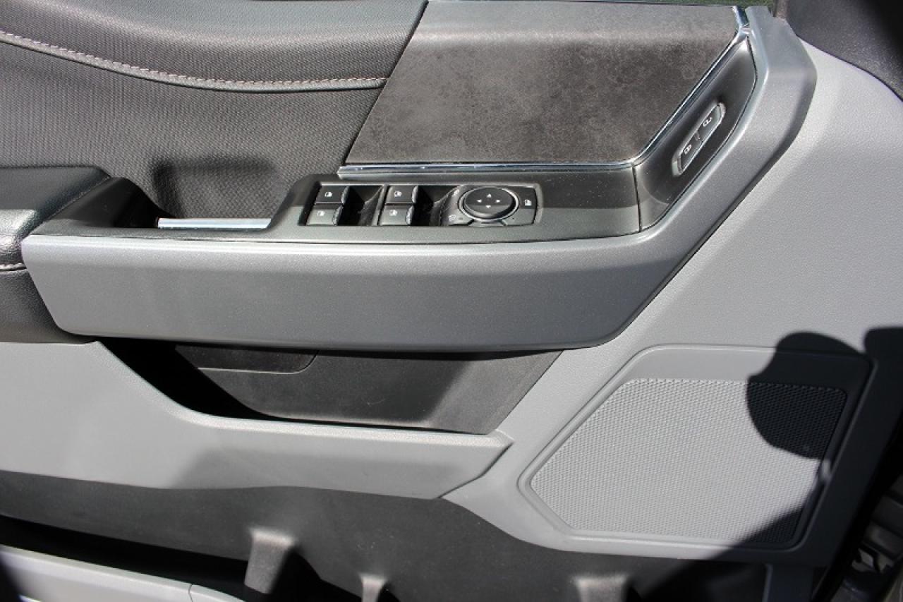 2024 Ford F-150 XLT*Low K's*4x4*CarPlay*Rear Cam*Six Seats - Photo #12