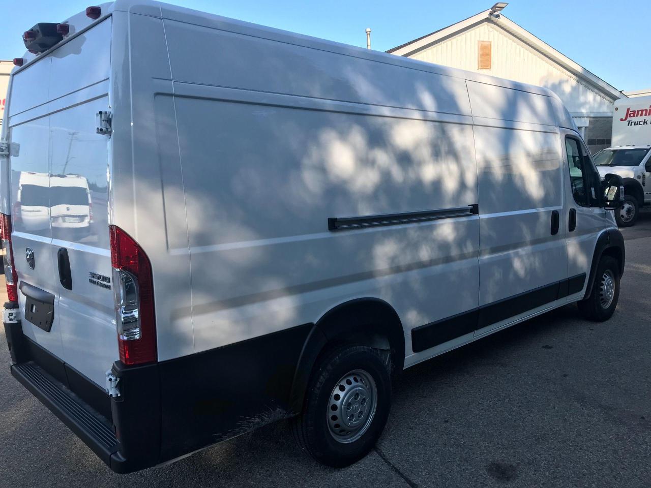 2024 RAM Cargo Van Tradesman 3500 High Roof Ext 159" WB w/Pass Seat Photo2