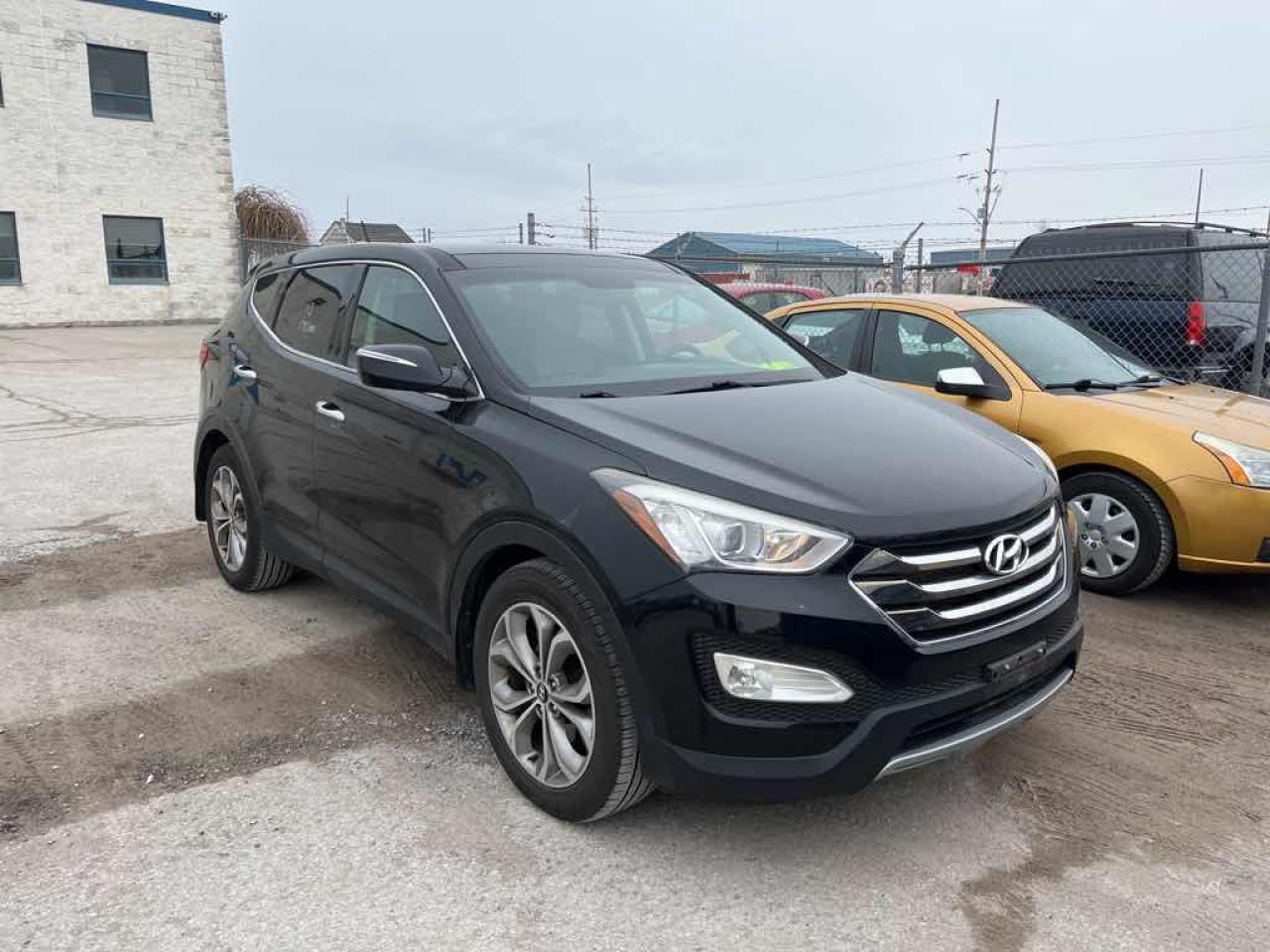 2013 Hyundai Santa Fe SPORT - Photo #3