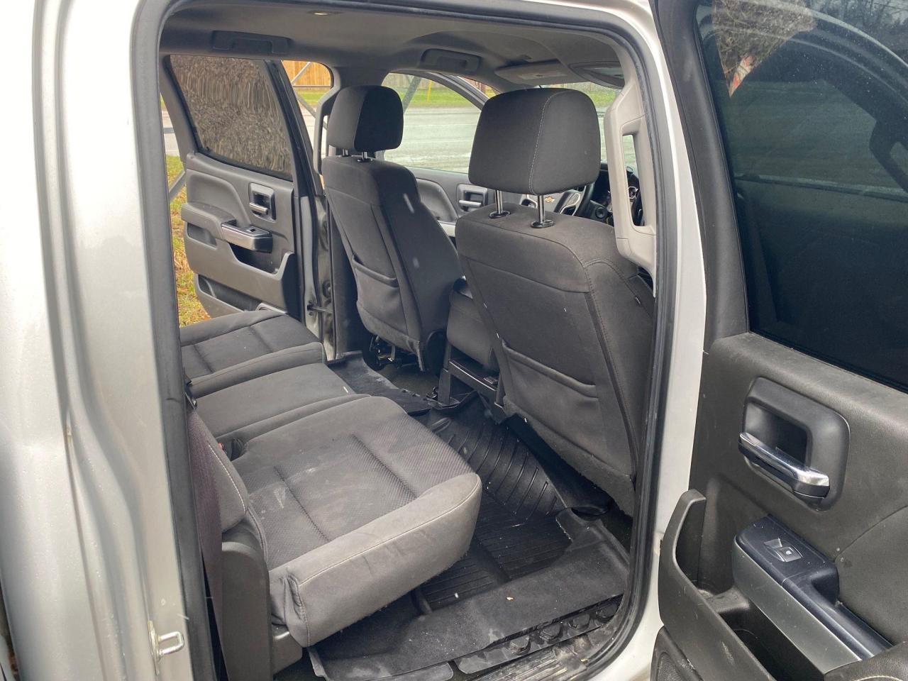 2017 Chevrolet Silverado 1500 LT 4WD Crew Cab 143.5" - Photo #15