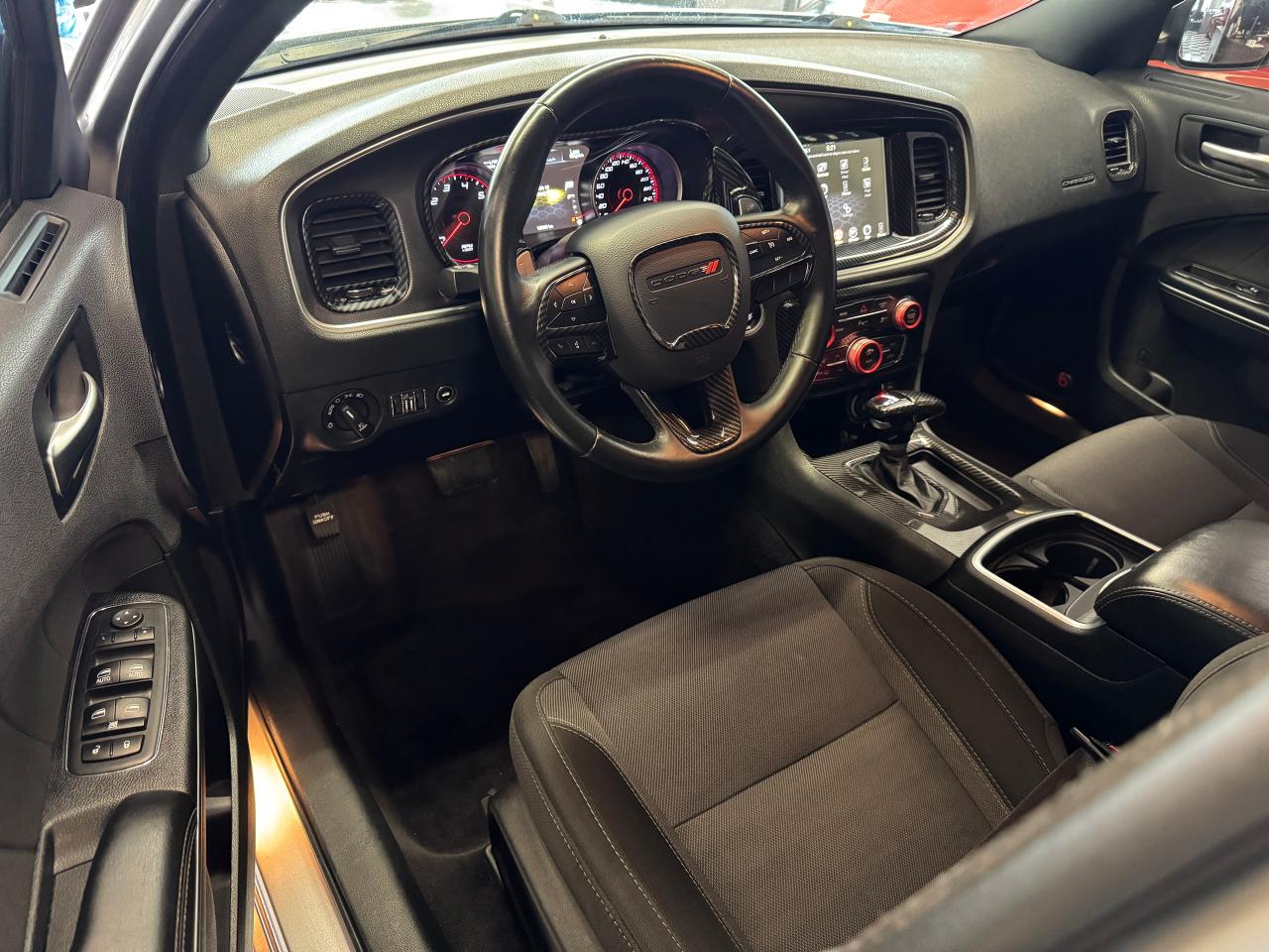 2017 Dodge Charger SXT+ApplePlay+Sunroof+Camera+Heated Seats - Photo #21