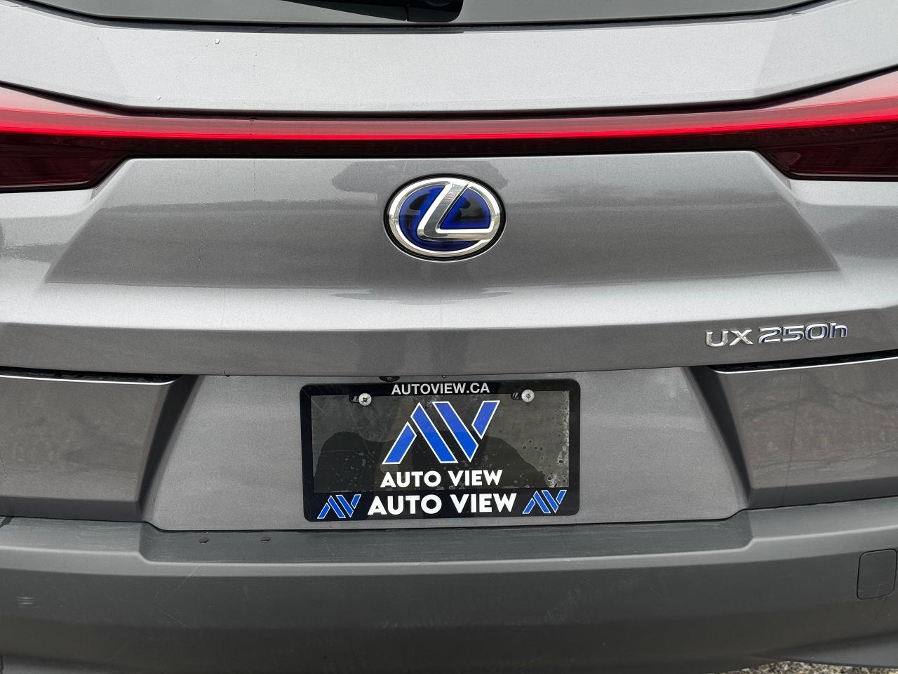 2020 Lexus UX UX 250H **ONE OWNER**HYBRID** - Photo #14