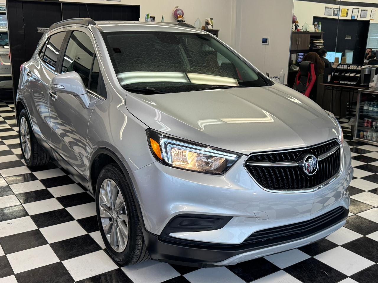 2017 Buick Encore Preferred+ApplePlay+Camera+A/C+CLEAN CARFAX - Photo #8