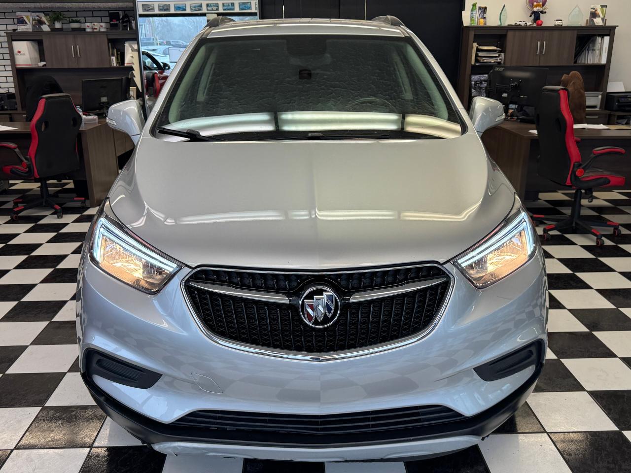 2017 Buick Encore Preferred+ApplePlay+Camera+A/C+CLEAN CARFAX Photo71
