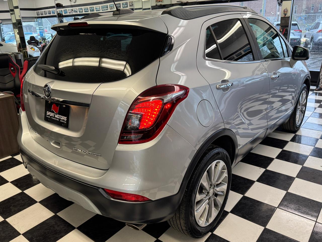 2017 Buick Encore Preferred+ApplePlay+Camera+A/C+CLEAN CARFAX - Photo #7