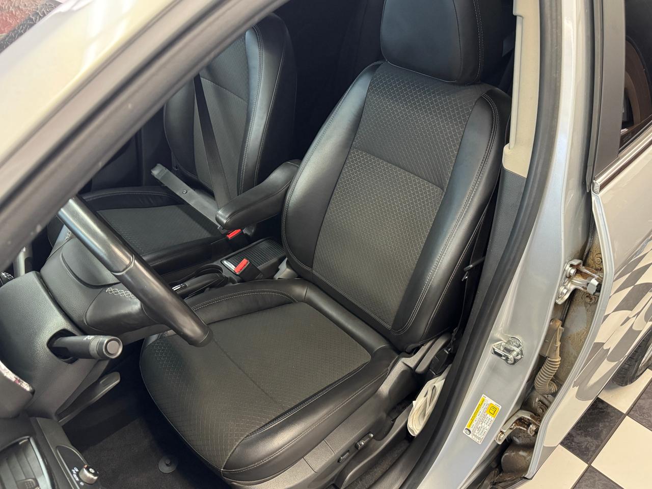 2017 Buick Encore Preferred+ApplePlay+Camera+A/C+CLEAN CARFAX Photo18