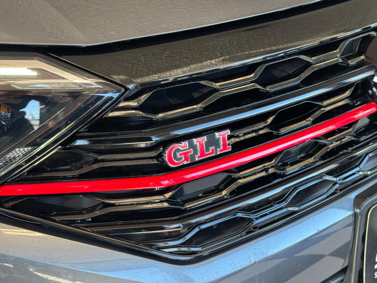 2019 Volkswagen Jetta GLI 35th Edition DSG+Adaptive Cruise+CLEAN CARFAX Photo4