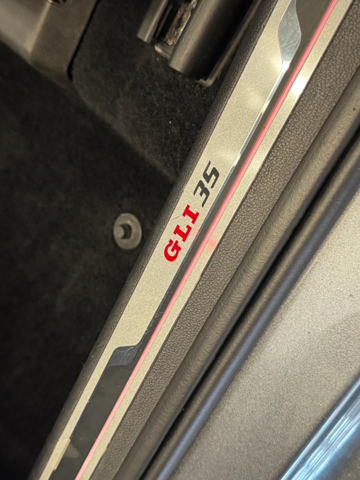 2019 Volkswagen Jetta GLI 35th Edition DSG+Adaptive Cruise+CLEAN CARFAX - Photo #5
