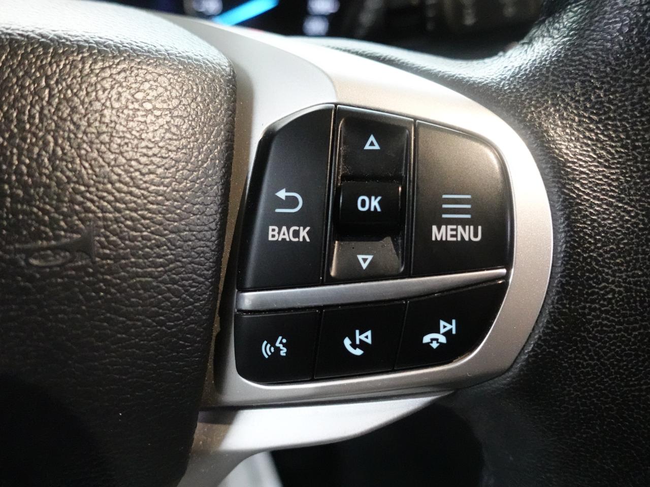 2023 Ford Explorer XLT | 4WD | Nav | Leather | Sunroof | CarPlay